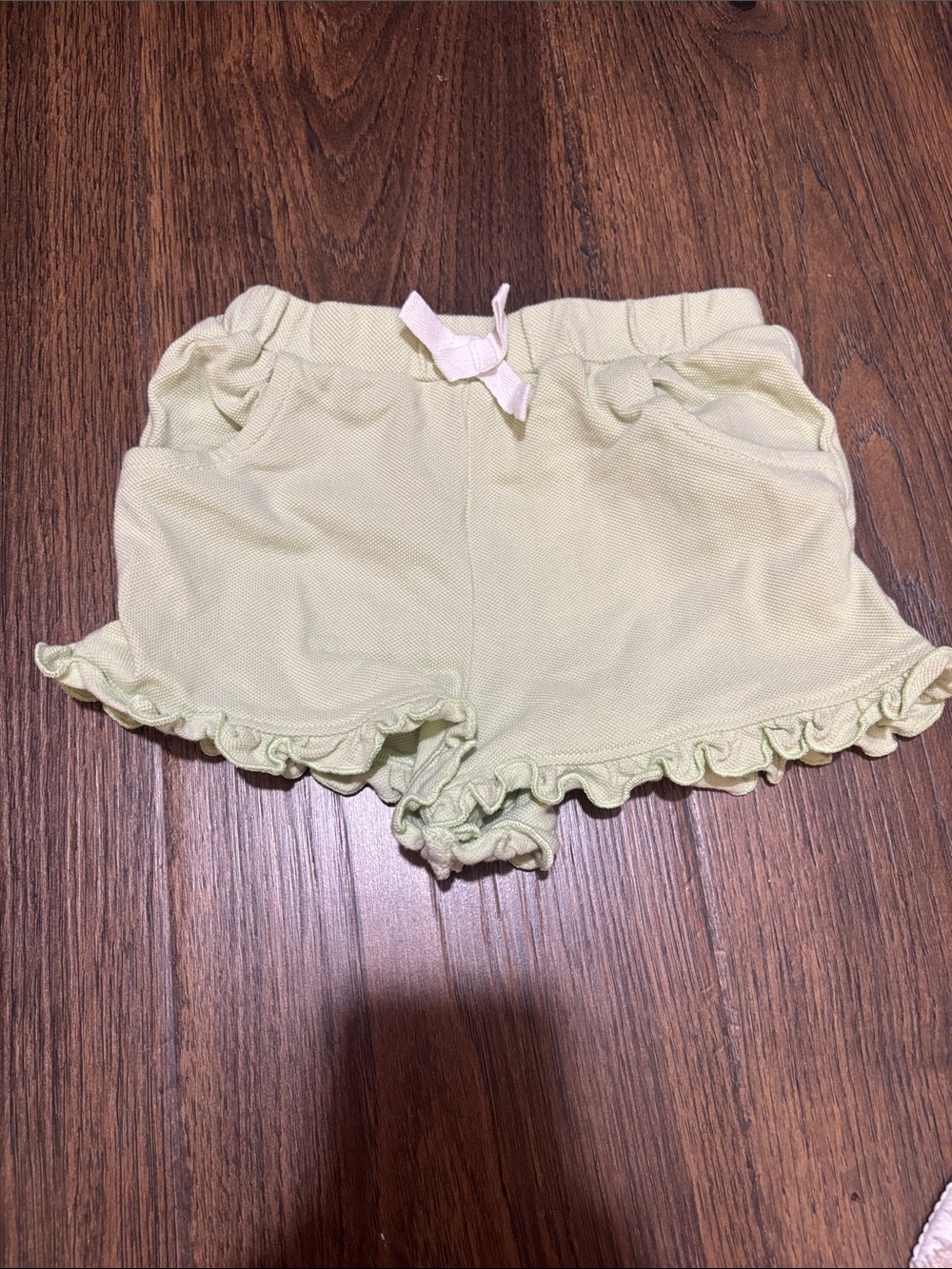 Max Studio Light Green Ruffle Hem Girls Shorts
